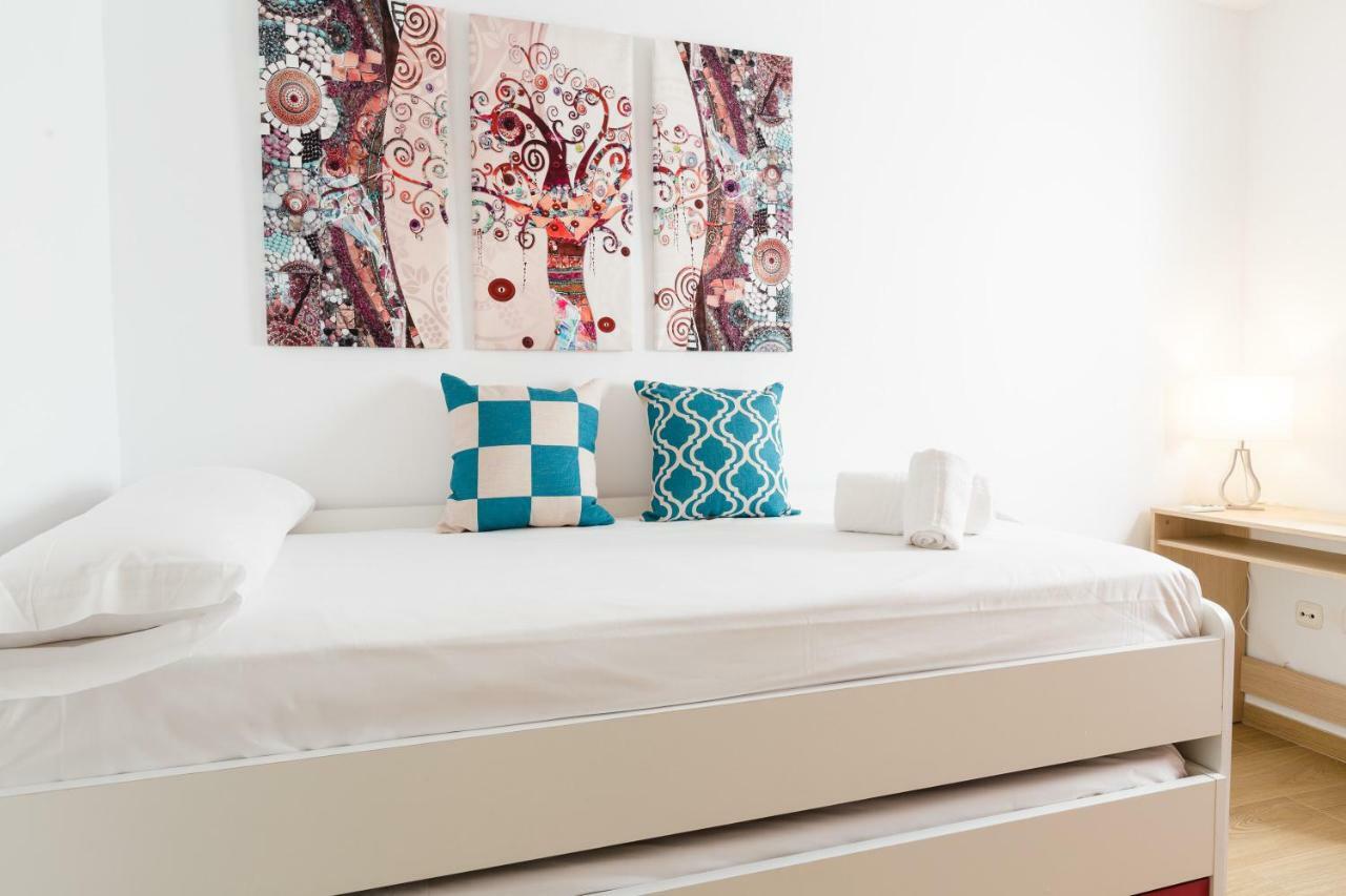Picasso Daisy Apartamento Fuengirola Exterior foto