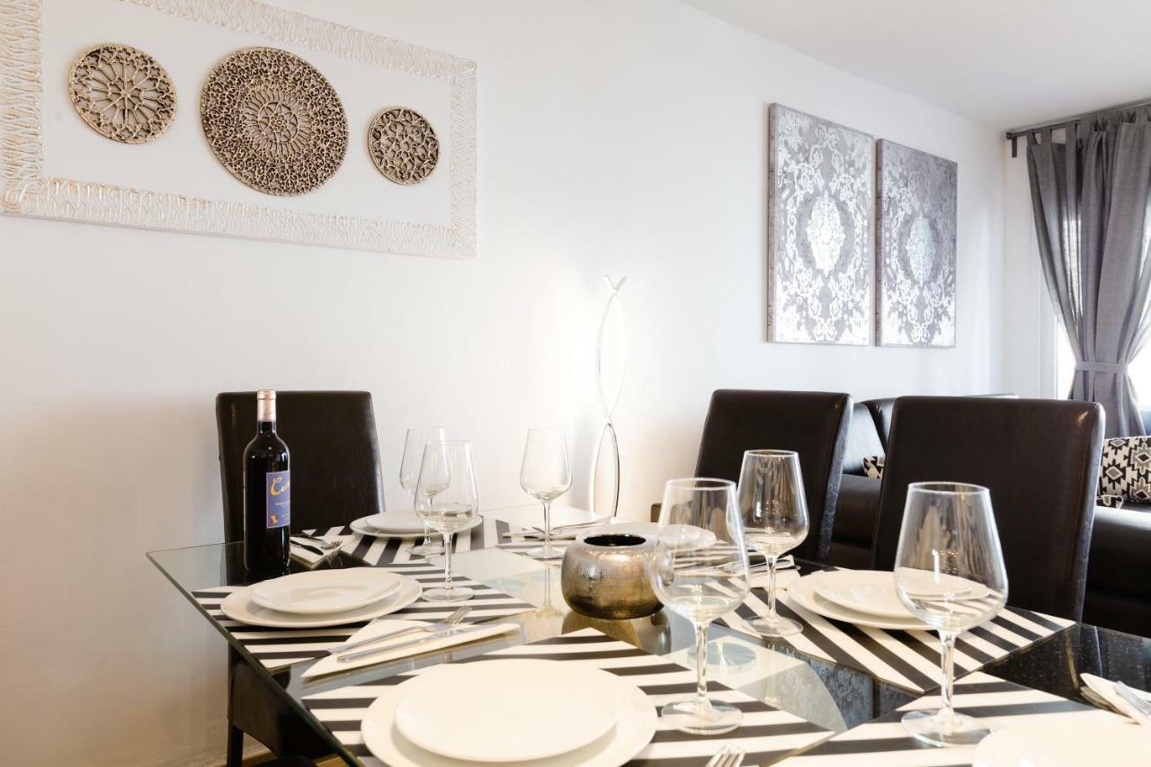 Picasso Daisy Apartamento Fuengirola Exterior foto