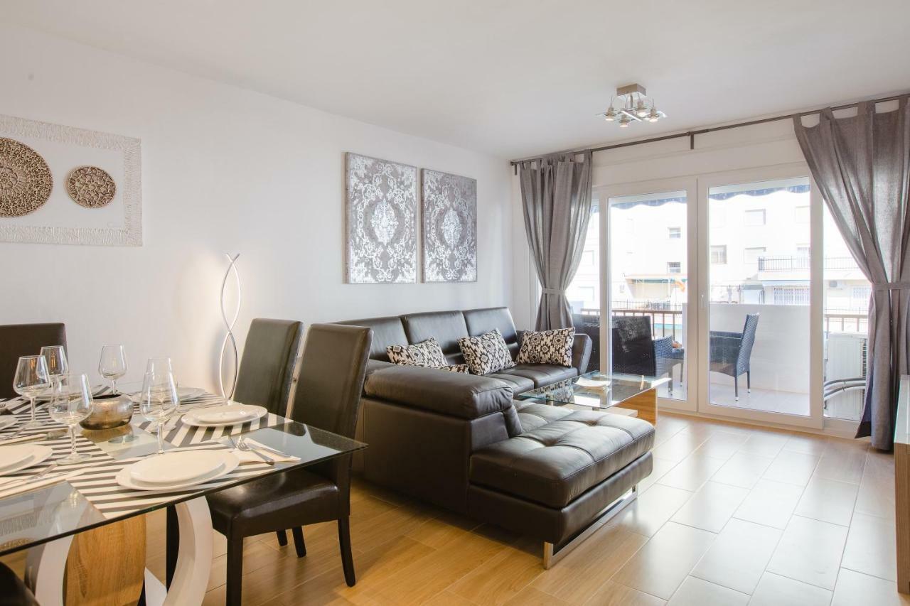Picasso Daisy Apartamento Fuengirola Exterior foto