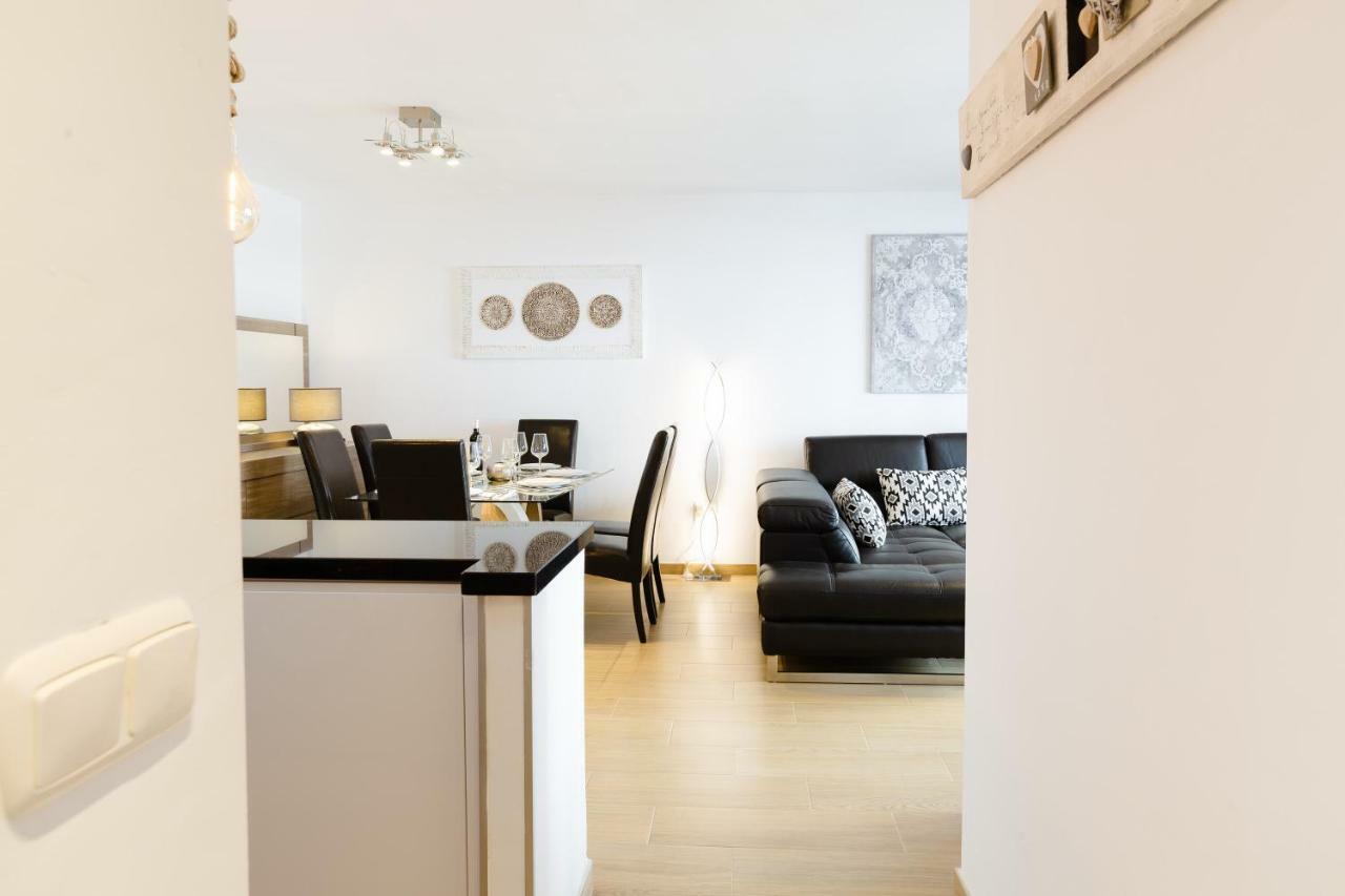 Picasso Daisy Apartamento Fuengirola Exterior foto